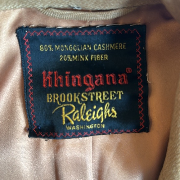 Vintage mens camel colored cashmere men’s overcoat (size medium/large) - Picture 3 of 6